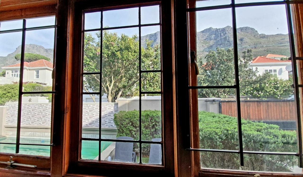 Redbourne Hilldrop Guesthouse B&B Cape Town Exterior photo